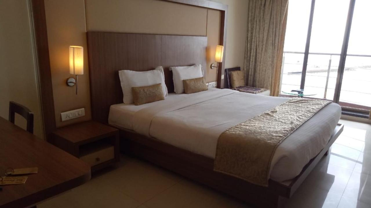 Hotel Sea Fans Ратнагири Экстерьер фото